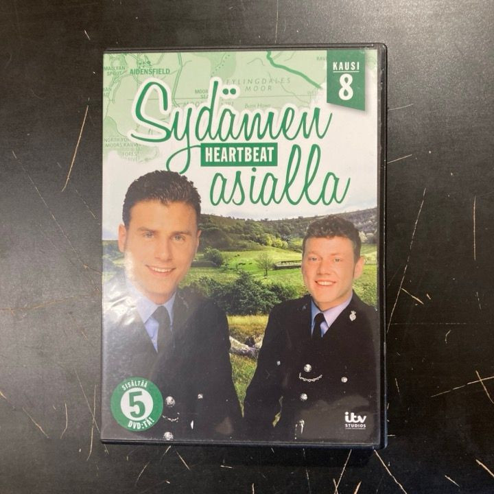 Sydämen asialla - Kausi 8 5DVD (VG-M-/M-) -tv-sarja-